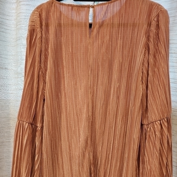 Vincent Camuto Size Large Pink Blouse - Picture 2 of 9